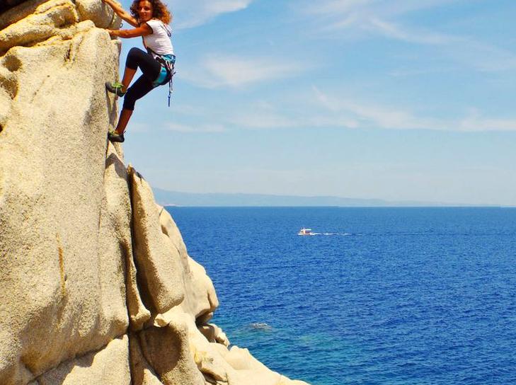 Exploring the Rock Climbing Experience at Magnetic Island